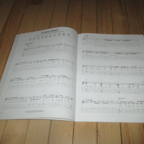 Set of 3 Disney Movie Piano Vocals Chords Music Books Frozen Lion King Aladdin - Picture 5 of 13